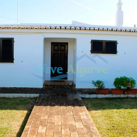Casa Da Hera In By Wave Algarve